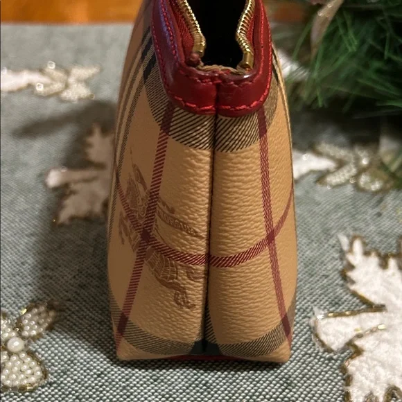Burberry Tan and Red Pouch - Picture 4 of 7